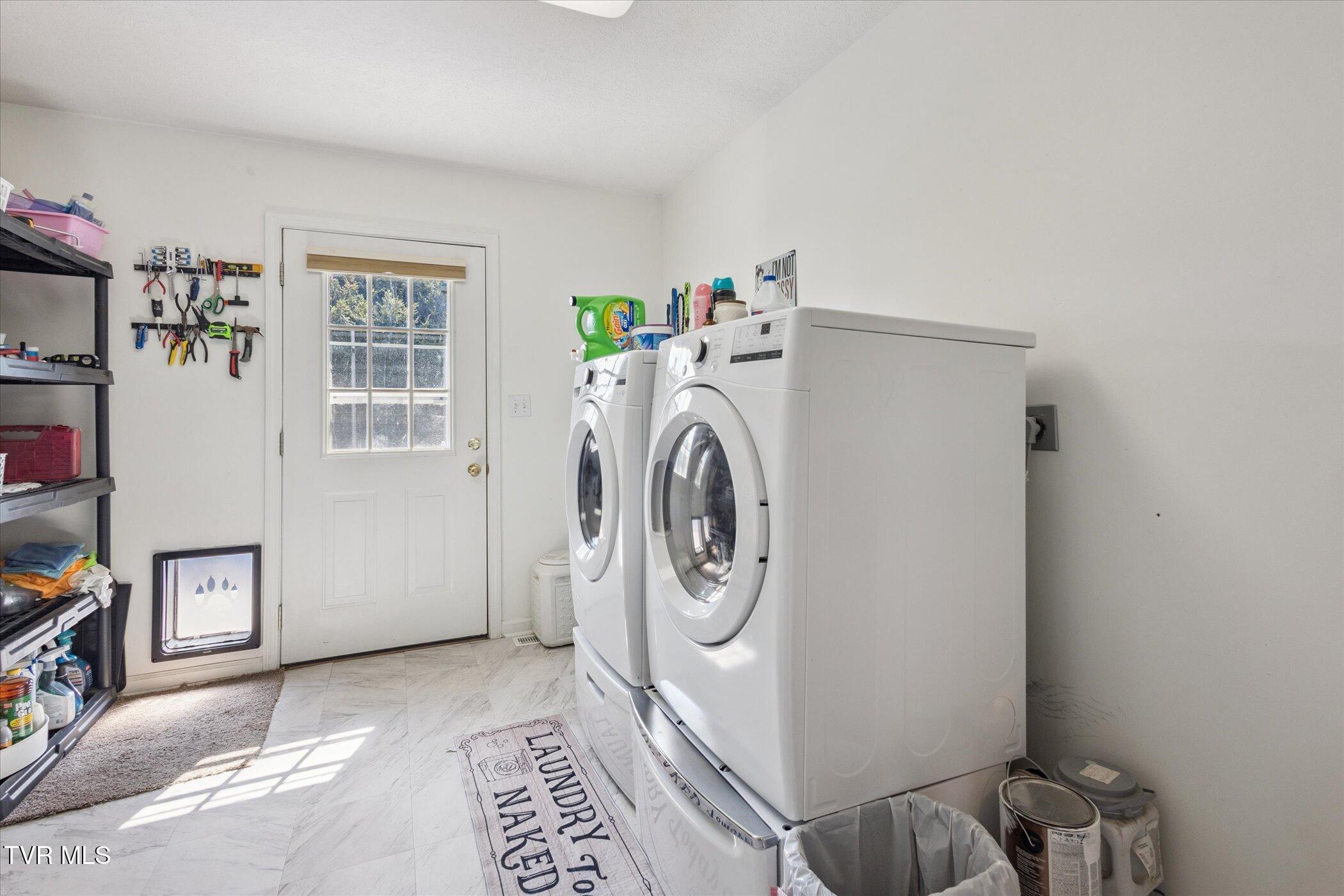 7717 Greenbriar Road Talbott, TN 37877 - Photo 24 of 63 26-7717-Greenbriar-rd-Talbott-TN-37877-W