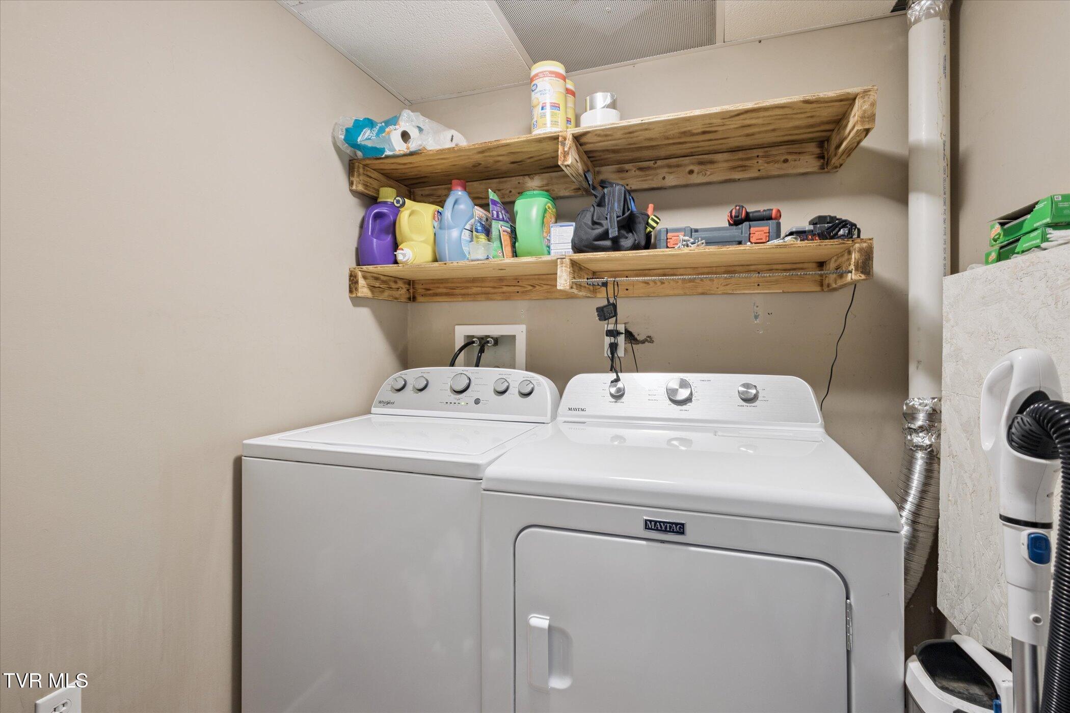 7717 Greenbriar Road Talbott, TN 37877 - Photo 42 of 63 44-7717-Greenbriar-rd-Talbott-TN-37877-W