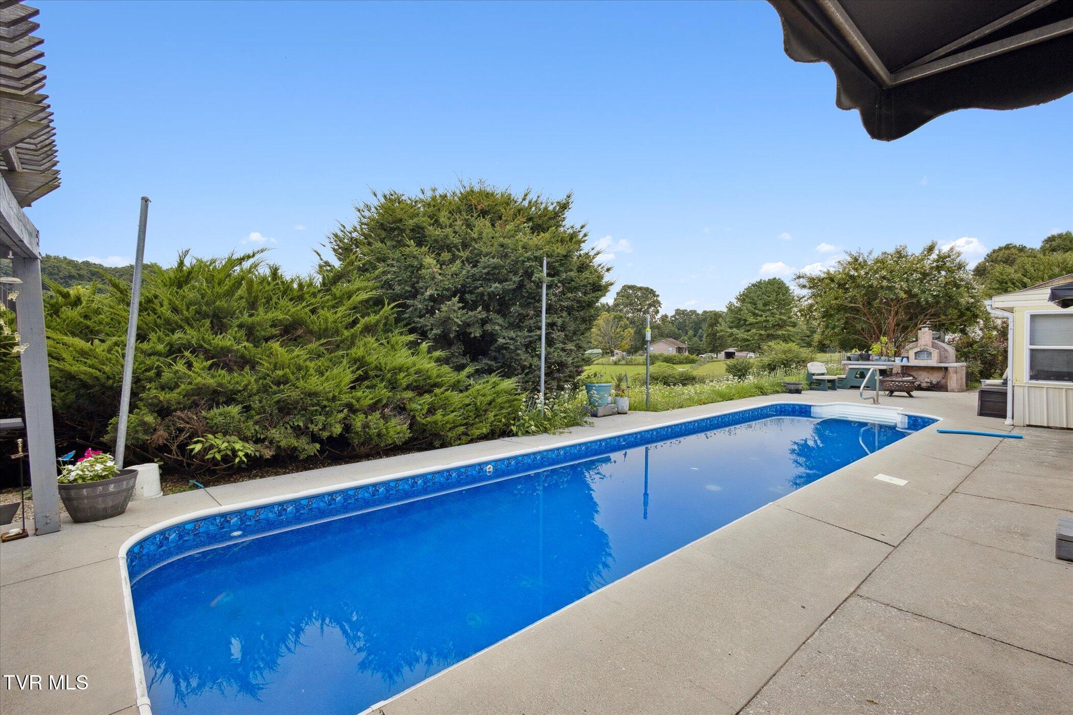 7717 Greenbriar Road Talbott, TN 37877 - Photo 44 of 63 49-7717-Greenbriar-rd-Talbott-TN-37877-W