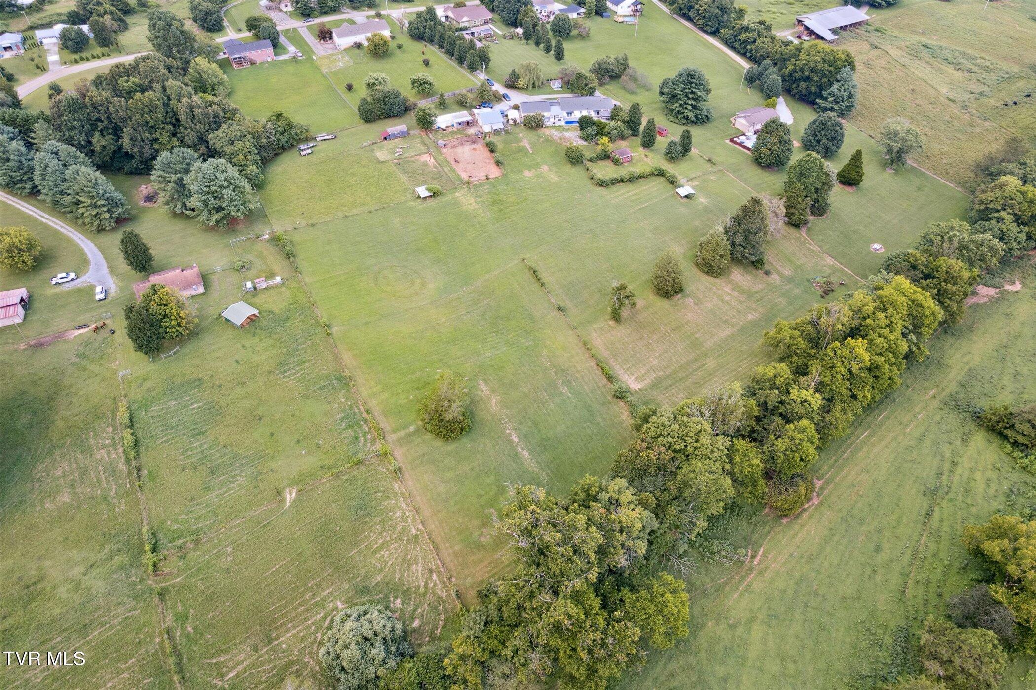 7717 Greenbriar Road Talbott, TN 37877 - Photo 53 of 63 60-7717-Greenbriar-rd-Talbott-TN-37877-W