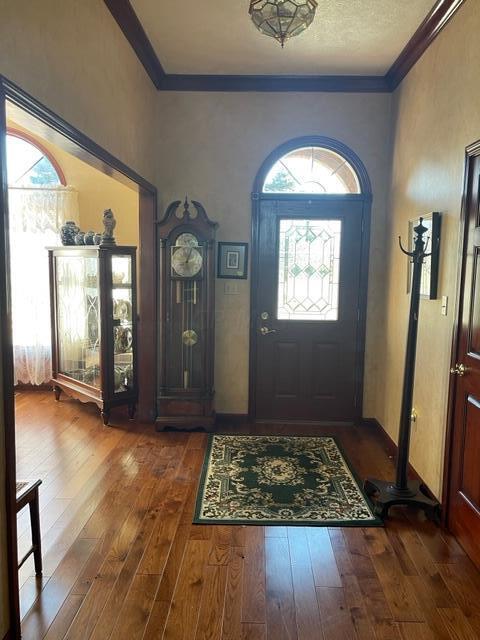 1085 Old Columbus Road Springfield, OH 45503 - Photo 9 of 34 foyer