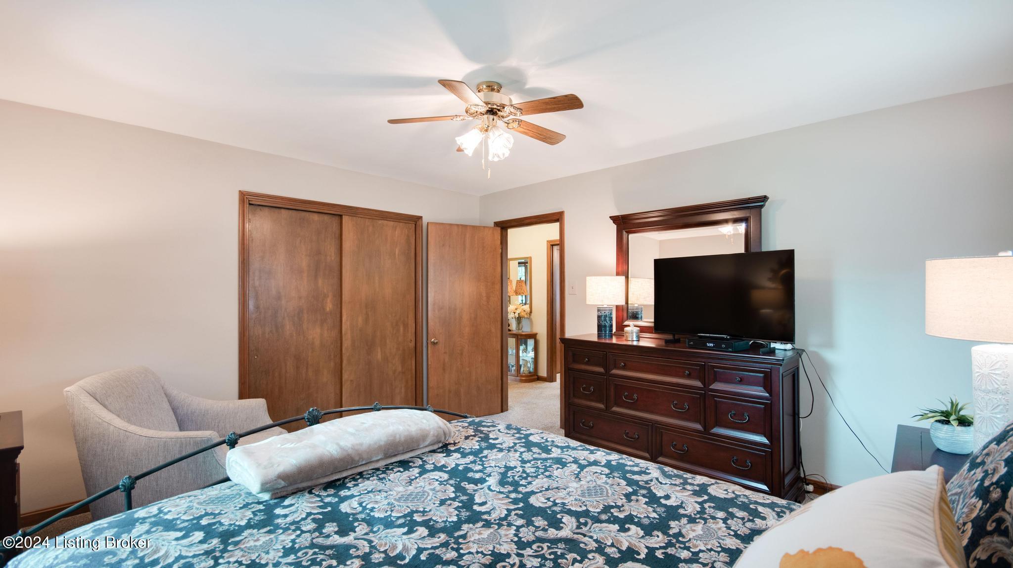 8702 Shepherdsville Road Louisville, KY 40219 - Photo 26 of 46 8702_Shepherdsville_Rd_40219_527