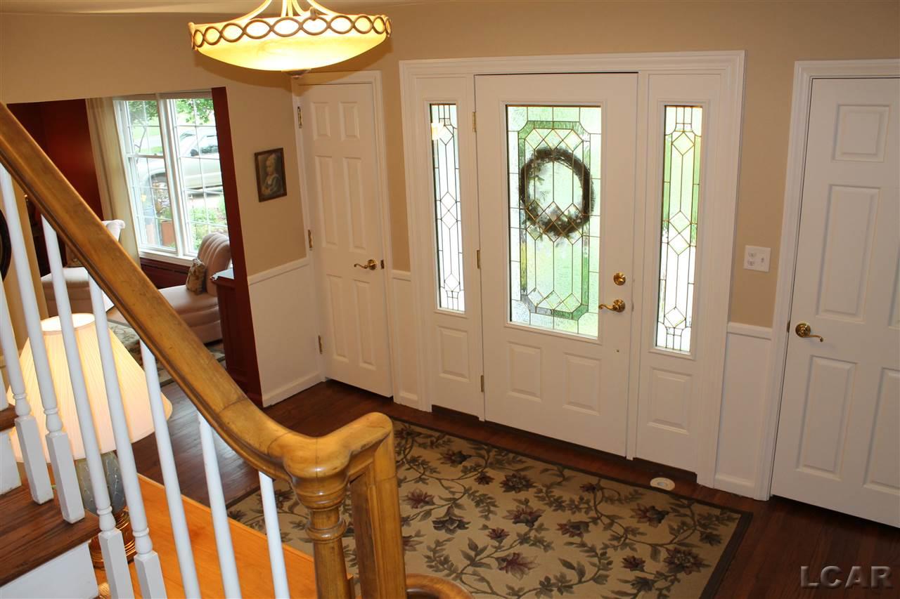 1246 East Oregon Road Adrian, MI 49221 - Photo 9 of 46 FRONT ENTRY/FOYER