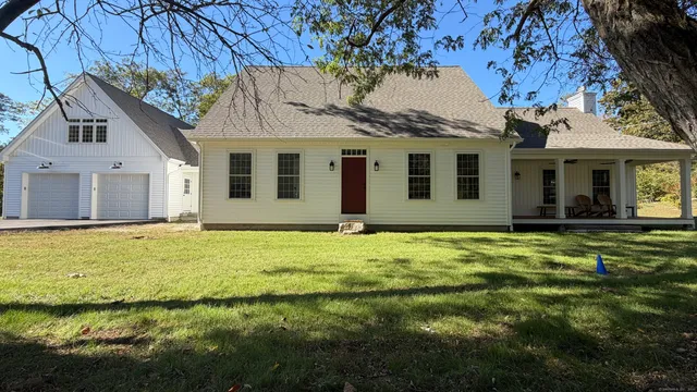 $1,250,000 | 11 Buttonball Road, Old Lyme, CT 06371