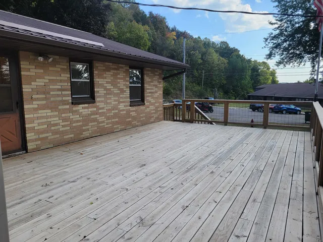 $199,000 | 609 Mulberry Drive, Cassville, WI 53806