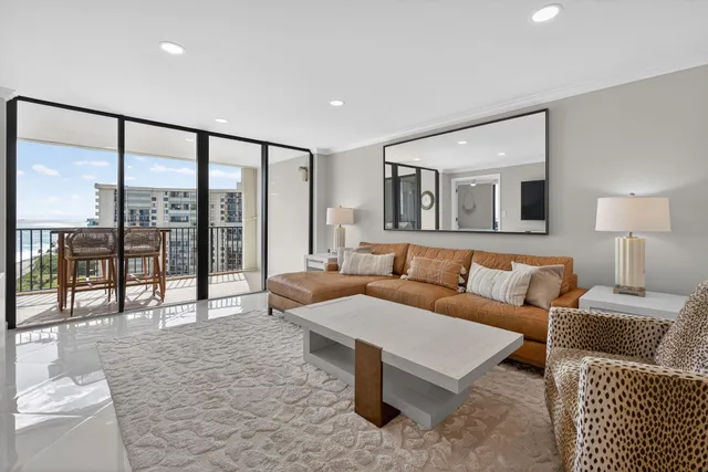 $925,000 | 200 Ocean Trail Way, Unit 910, Jupiter, FL 33477