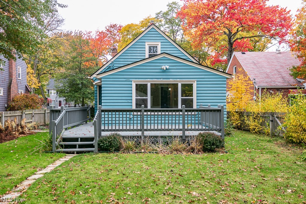 1345 Plainfield Road Cleveland, OH 44121 - Photo 28 of 33 Love the deck and yard!