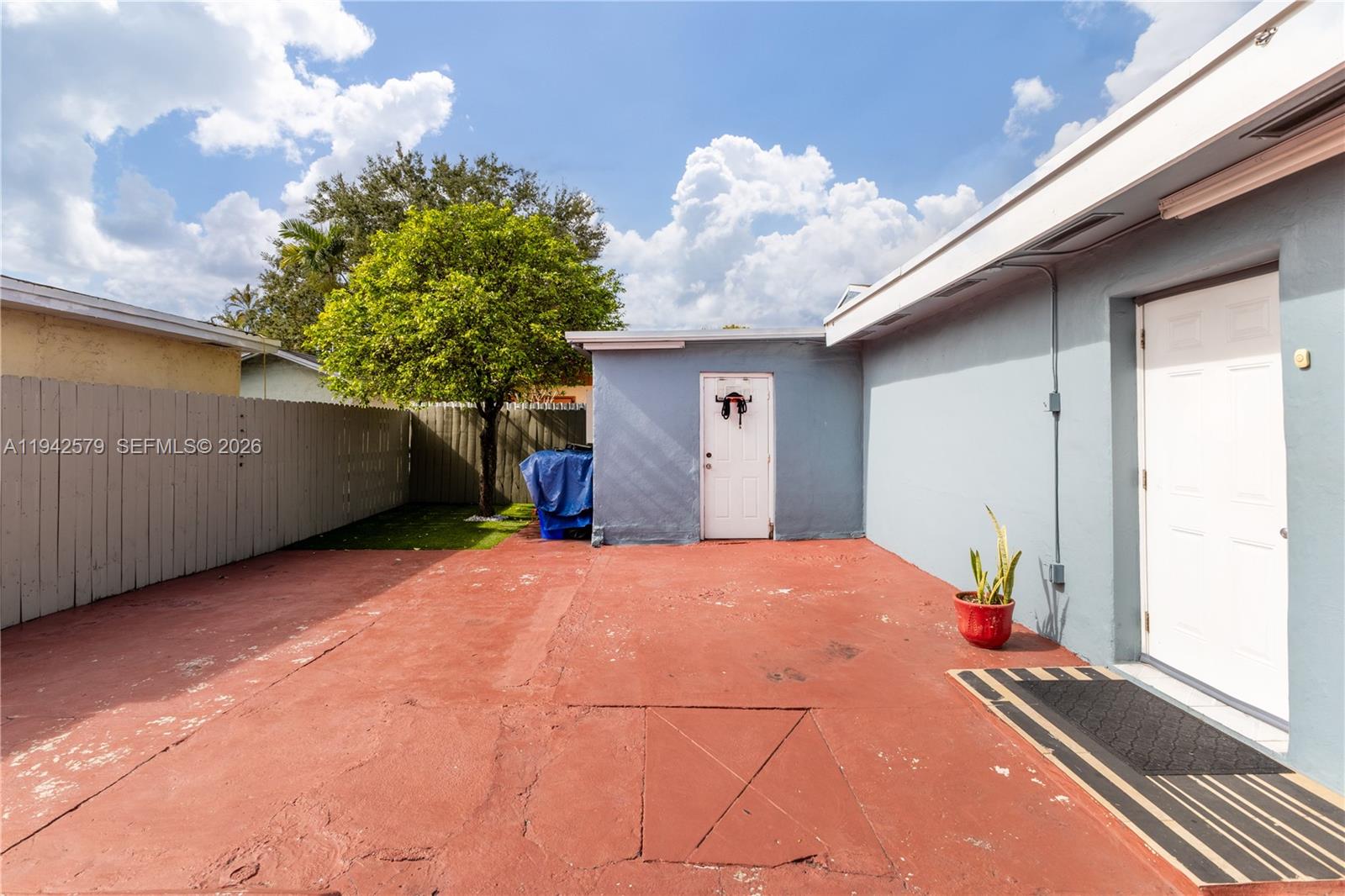 2818 Southwest 2nd Street Miami, FL 33135 - Photo 44 of 47