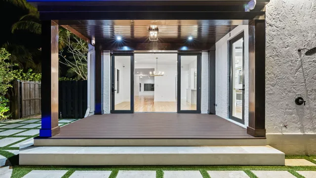 $1,897,000 | 501 38th Street, West Palm Beach, FL 33407