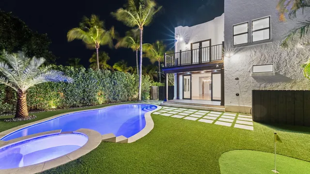 $1,897,000 | 501 38th Street, West Palm Beach, FL 33407