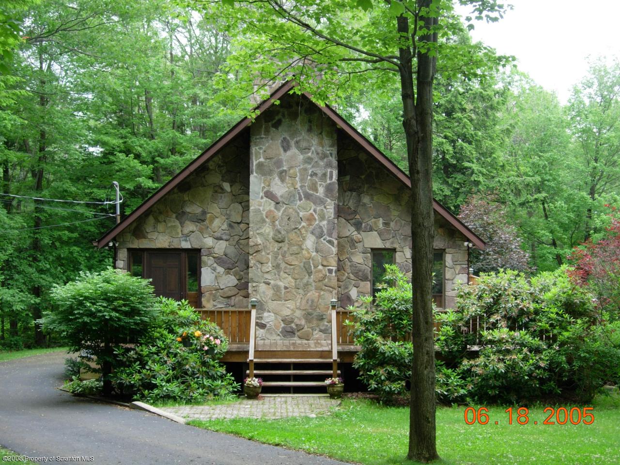 136 Living Waters Road Lake Ariel, PA 18436 - Photo 2 of 26 Gallery Image 2