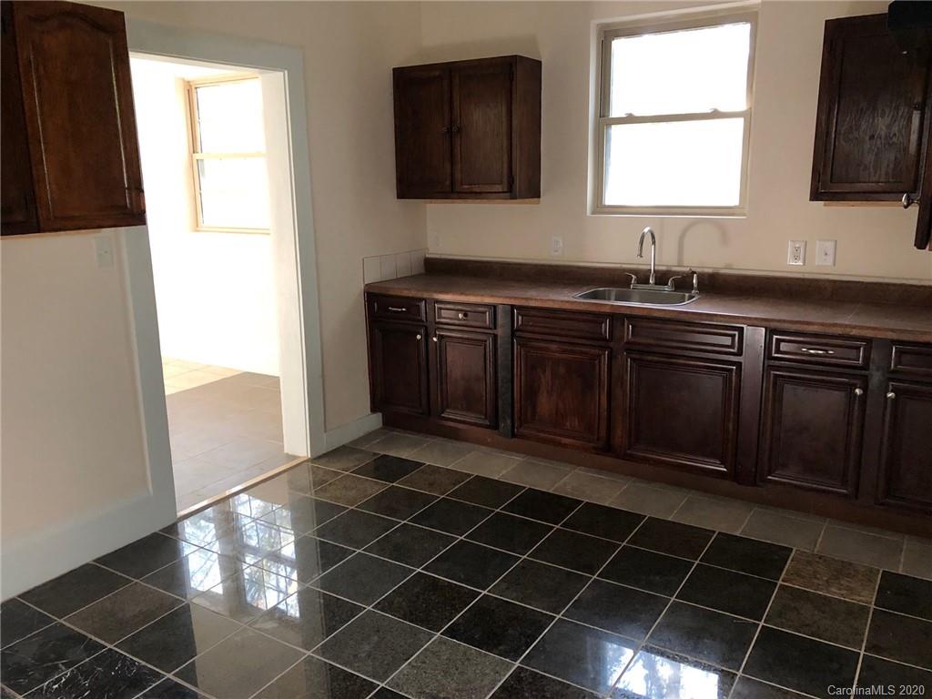 412 White Store Road Wadesboro, NC 28170 - Photo 3 of 10 Gallery Image 3