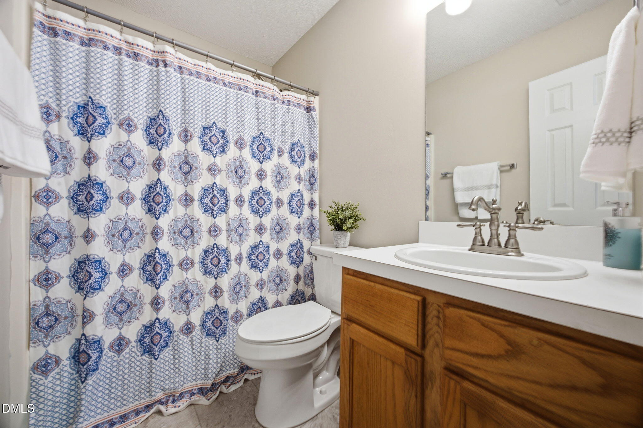 4408 Nightfall Court Durham, NC 27713 - Photo 9 of 23 18-web-or-mls-img_7094