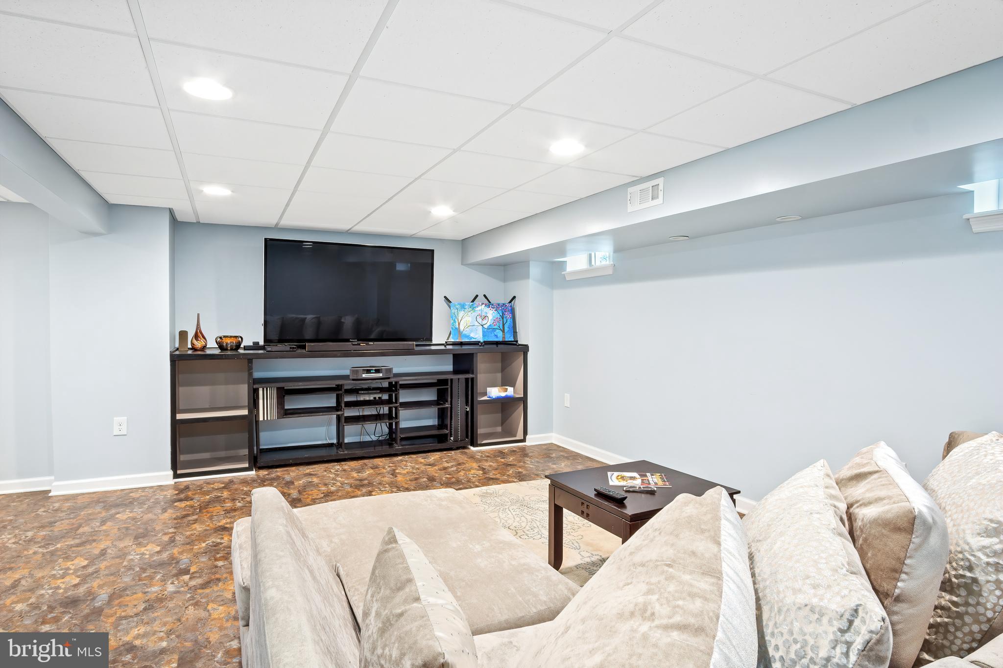 303 Redstone Ridge Deptford, NJ 08096 - Photo 21 of 46 Gallery Image 21