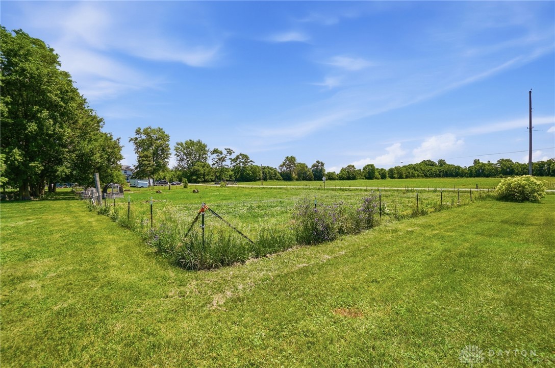 2255 Ginghamsburg-Frederick Road Tipp City, OH 45371 - Photo 43 of 47