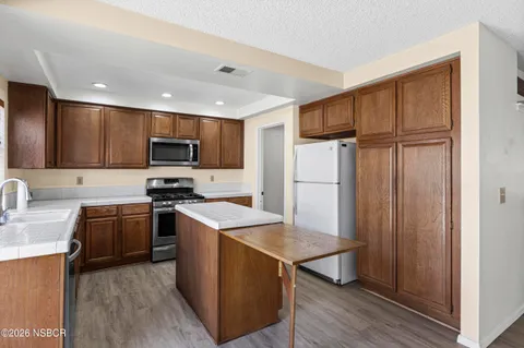 $489,000 | 1204 Cobblestone Lane, Santa Maria, CA 93454