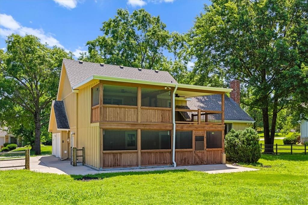 16206 Riggs Road Stilwell, KS 66085 - Photo 33 of 46