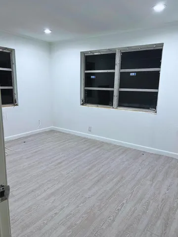 $379,000 | 1340 West 33rd Street, Riviera Beach, FL 33404