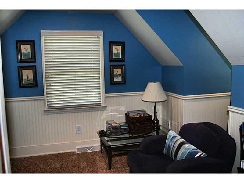 848 Bebout Road Venetia, PA 15367 - Photo 17 of 25 Bedroom. Part of bedroom 3, as private office or sitting area