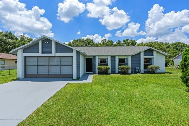 $320,000 | 3395 Pineridge Circle, Kissimmee, FL 34746