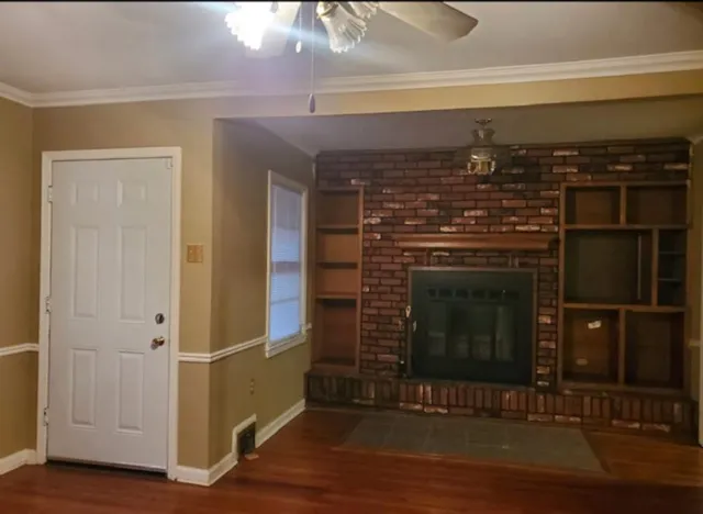 $995 | 1624 Whitney Avenue, Memphis, TN 38127