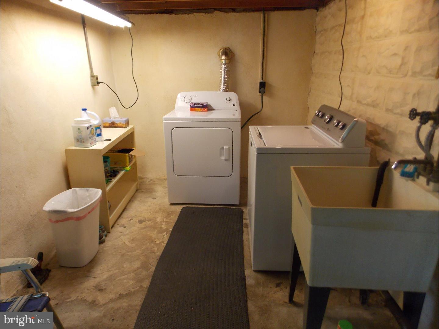30 North Line Road Newtown Square, PA 19073 - Photo 22 of 25 Laundry Room
