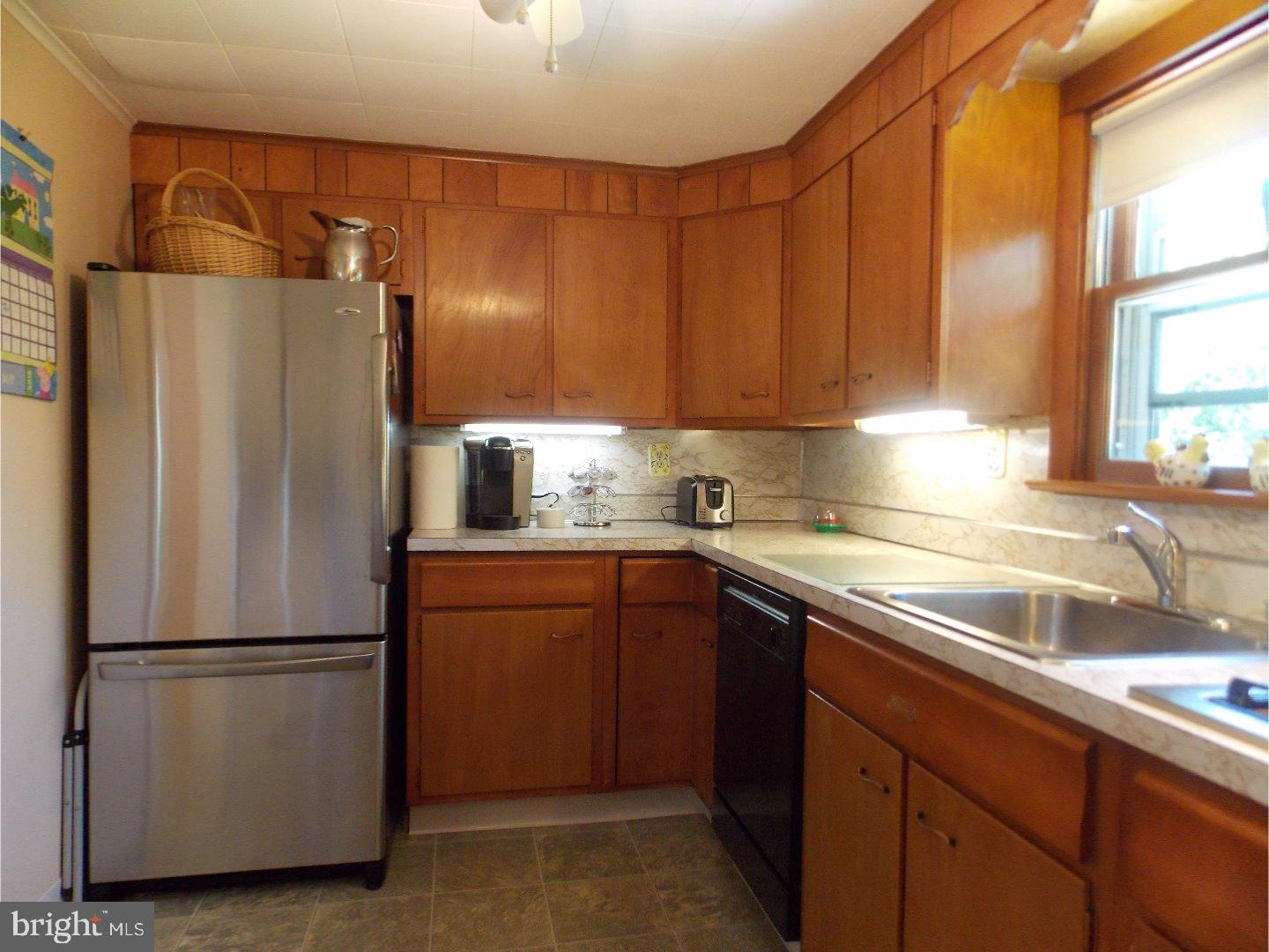 30 North Line Road Newtown Square, PA 19073 - Photo 9 of 25 Kitchen