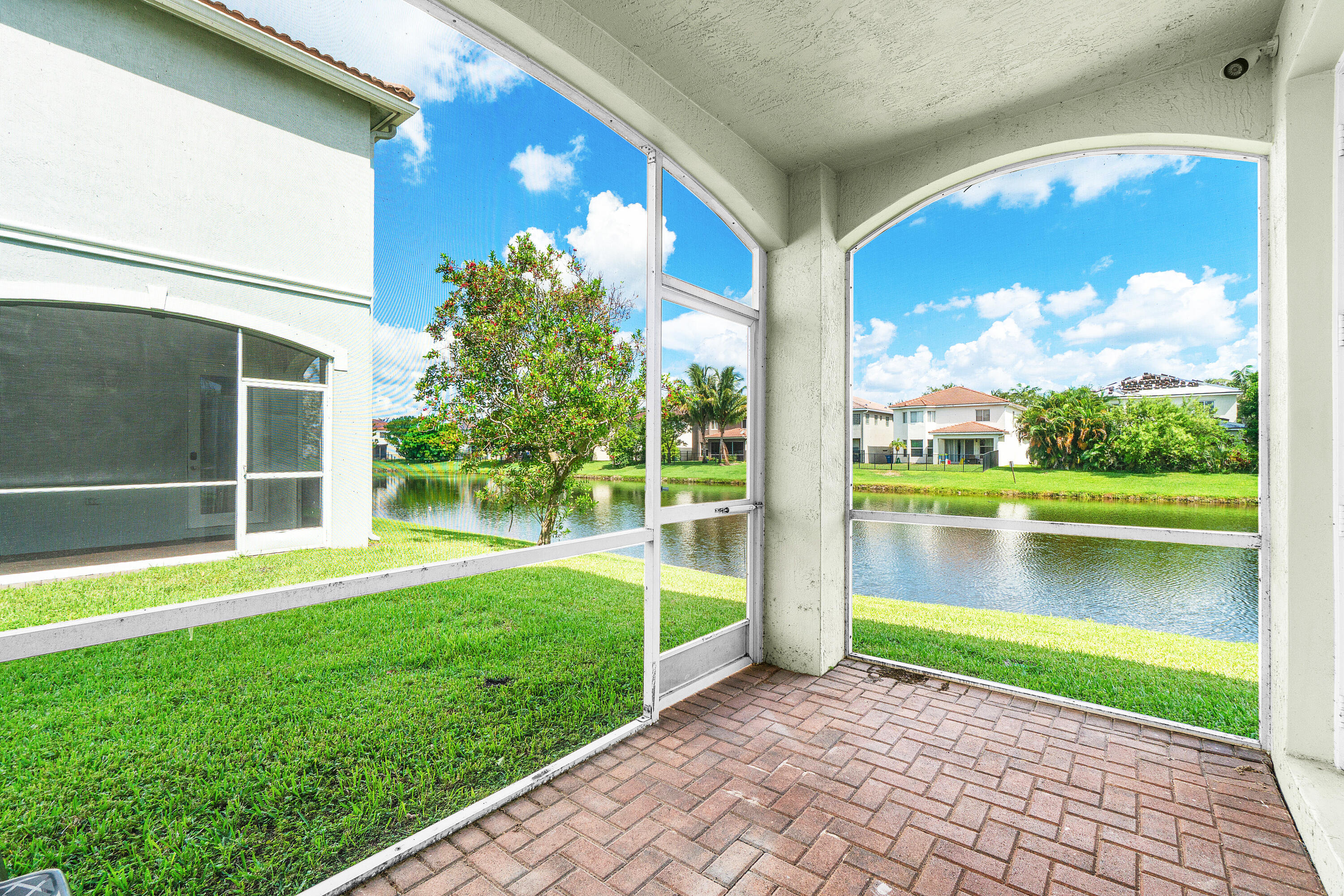 2196 Oakmont Drive Riviera Beach, FL 33404 - Photo 26 of 44 029-2196OakmontDrive-RivieraBeach-FL-334