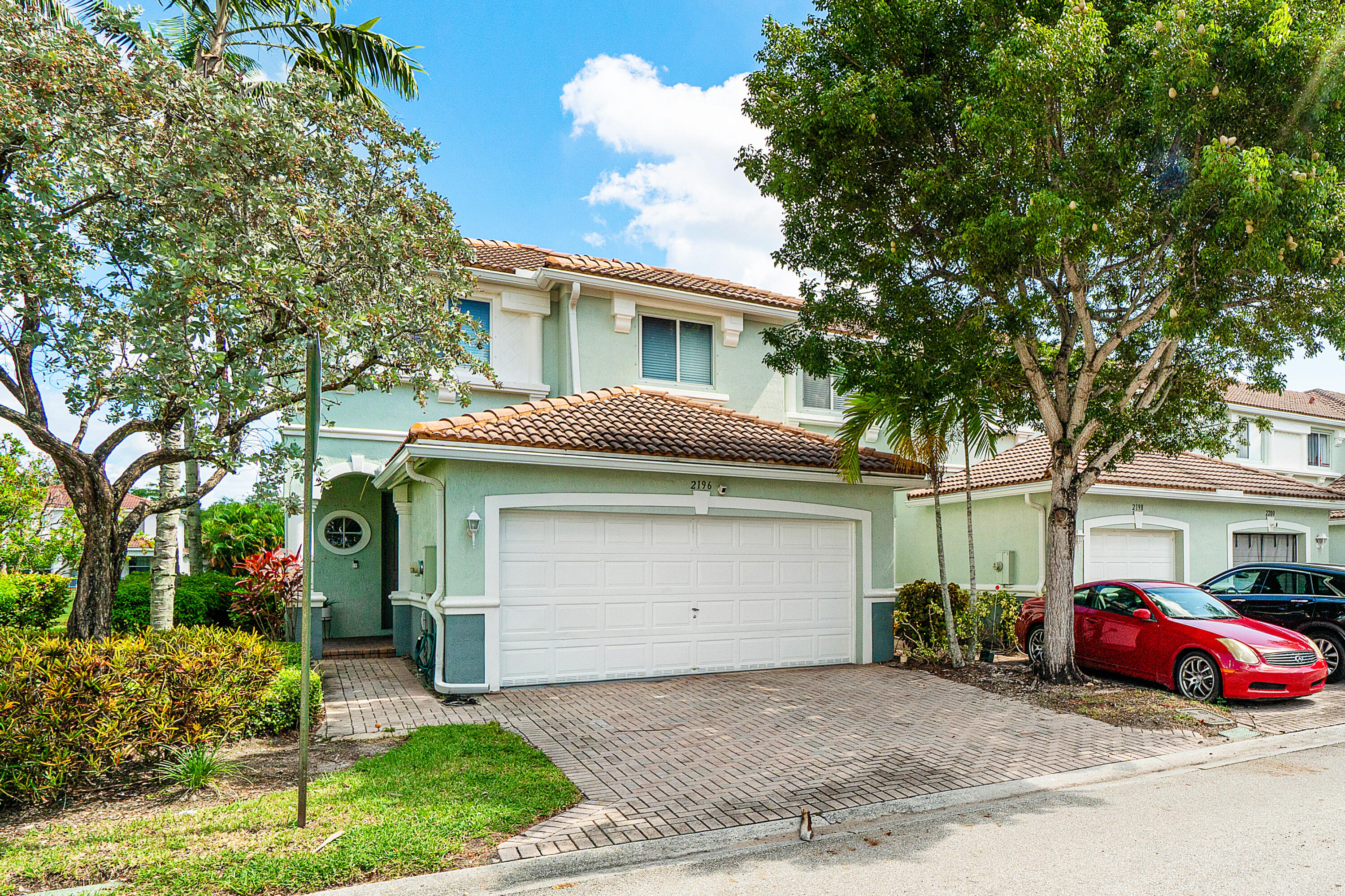 2196 Oakmont Drive Riviera Beach, FL 33404 - Photo 4 of 44 004-2196OakmontDrive-RivieraBeach-FL-334