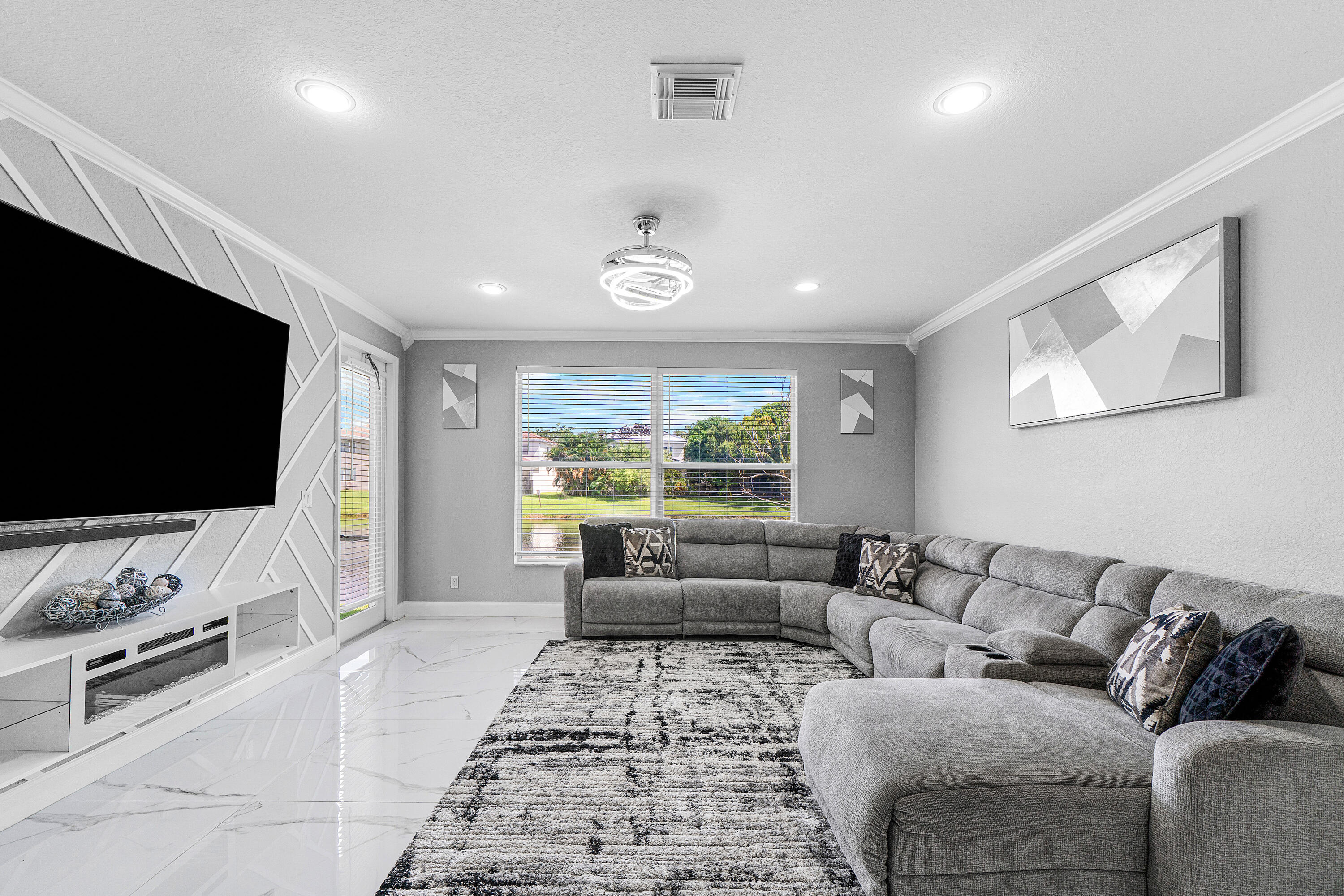 2196 Oakmont Drive Riviera Beach, FL 33404 - Photo 7 of 44 007-2196OakmontDrive-RivieraBeach-FL-334
