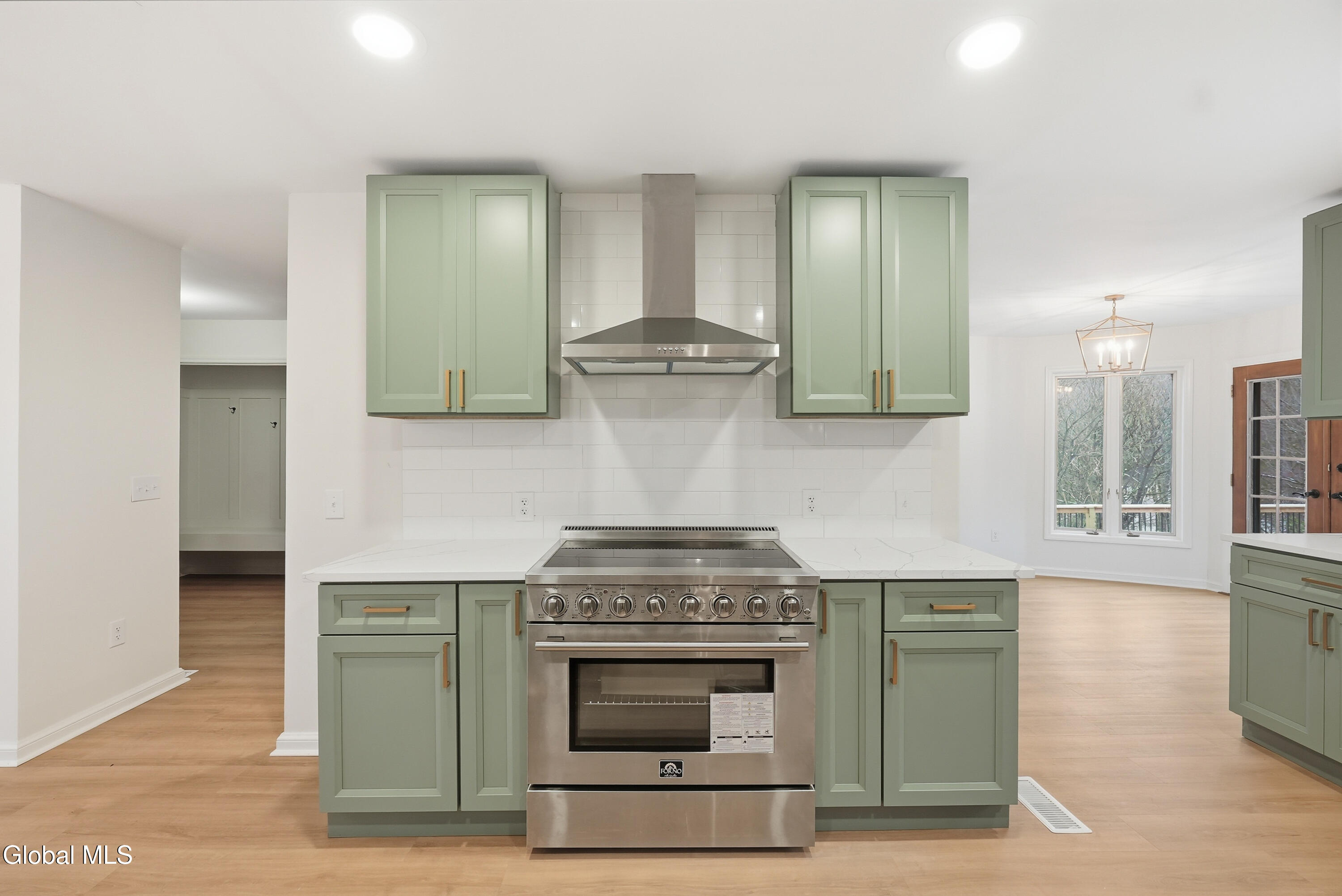 13 Ribbon Candy Lane Troy, NY 12182 - Photo 17 of 55 17