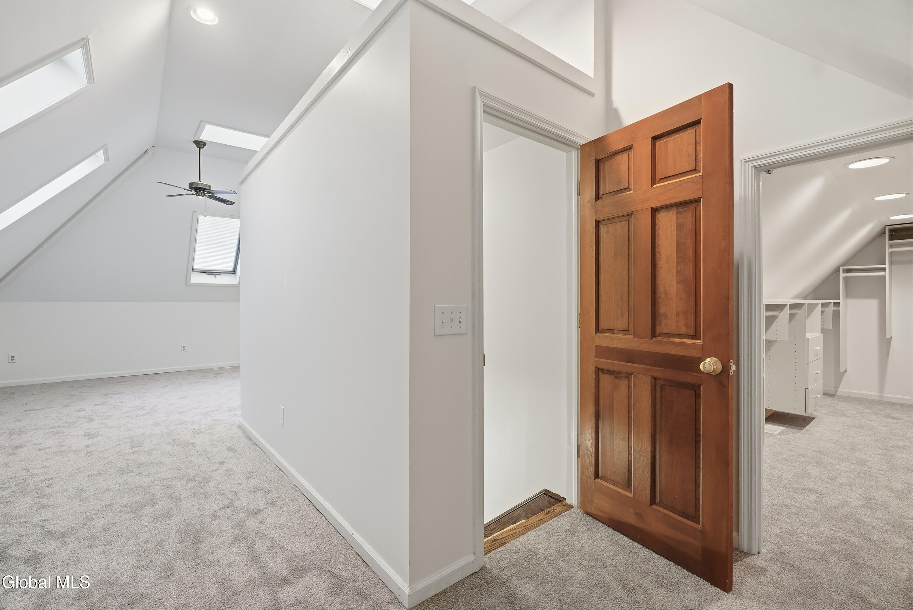 13 Ribbon Candy Lane Troy, NY 12182 - Photo 43 of 55 40