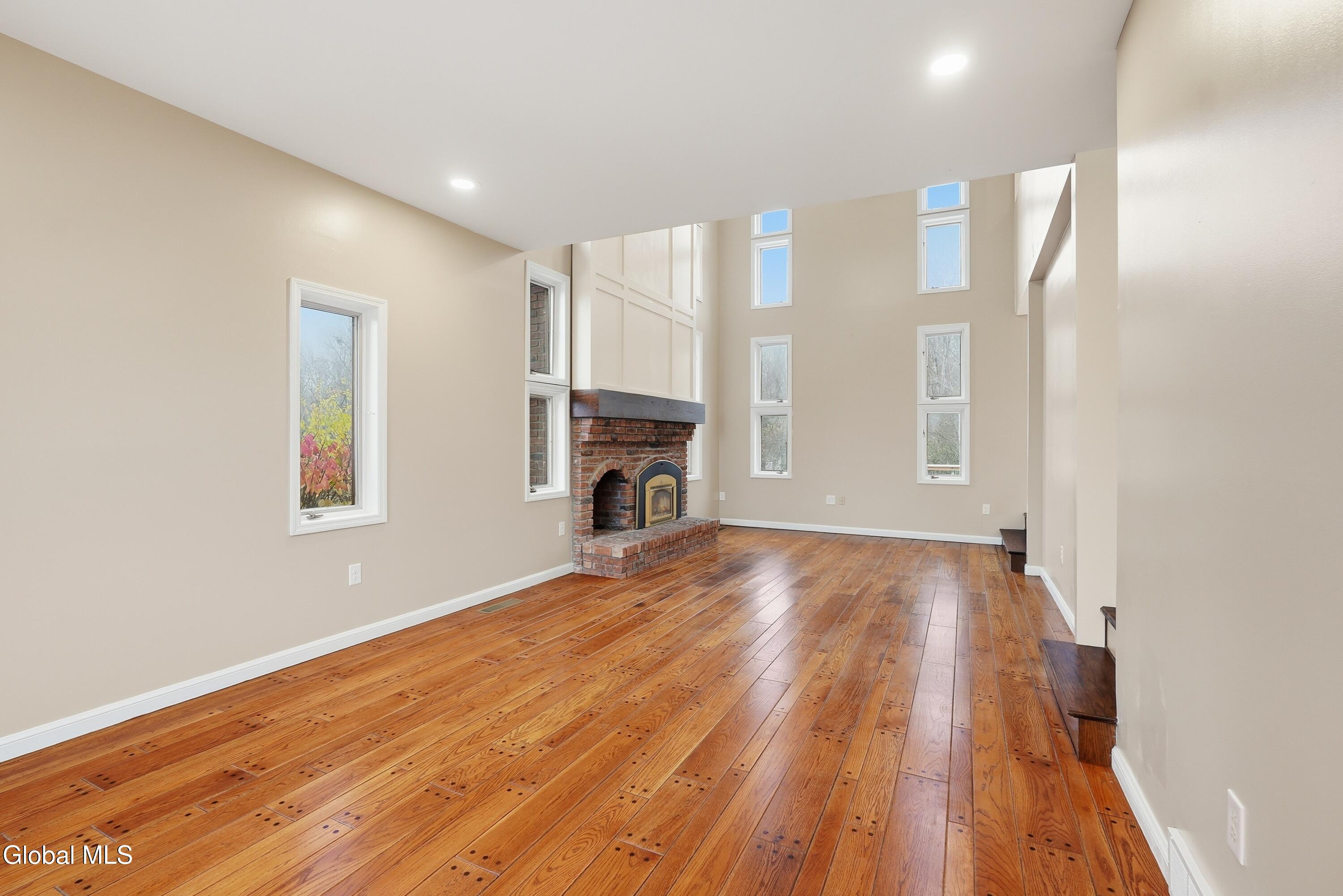 13 Ribbon Candy Lane Troy, NY 12182 - Photo 7 of 55 8