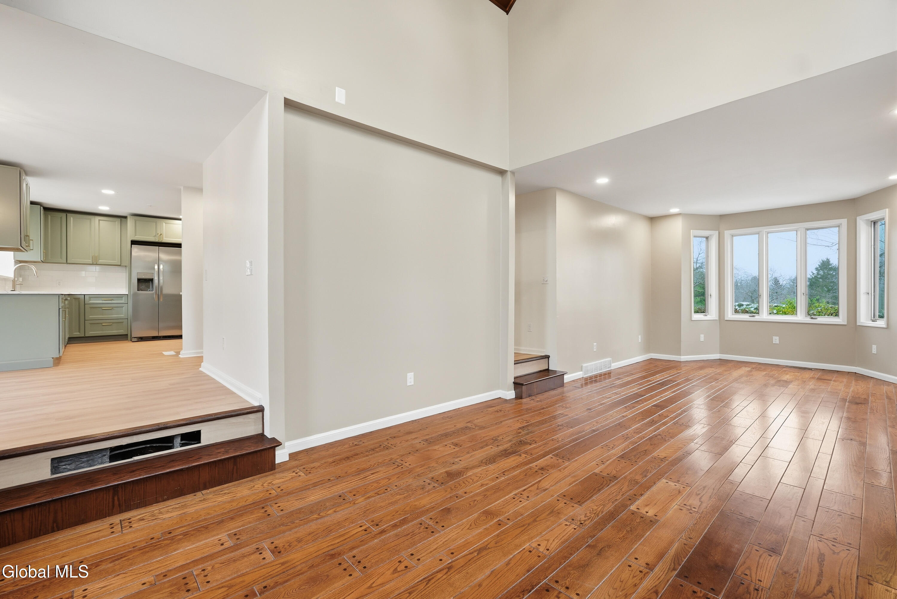 13 Ribbon Candy Lane Troy, NY 12182 - Photo 10 of 55 10