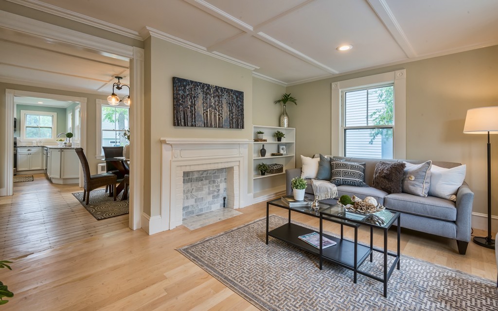 37 Balcomb Street Salem, MA 01970 - Photo 4 of 26 Gallery Image 4