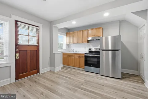 $272,500 | 241 South Union Street, Wilmington, DE 19805