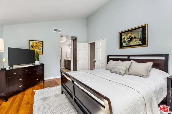 $1,699,000 | 837 Brown Drive, Burbank, CA 91504