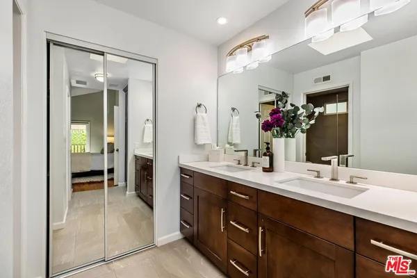 $1,699,000 | 837 Brown Drive, Burbank, CA 91504