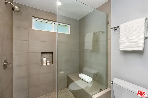 $1,699,000 | 837 Brown Drive, Burbank, CA 91504