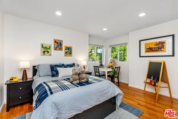 $1,699,000 | 837 Brown Drive, Burbank, CA 91504