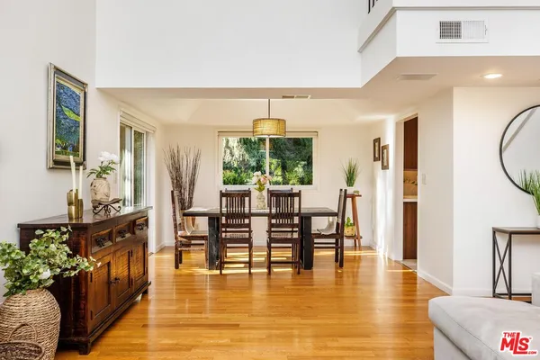 $1,699,000 | 837 Brown Drive, Burbank, CA 91504