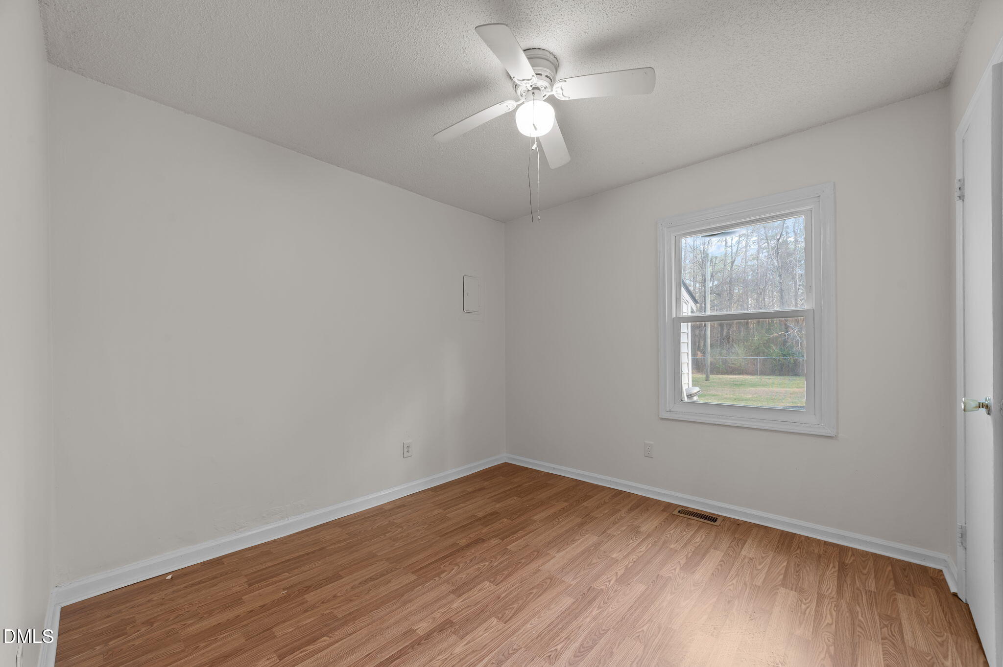 110 Moore Road Greenville, NC 27834 - Photo 14 of 27 33-web-or-mls-LHV_1401