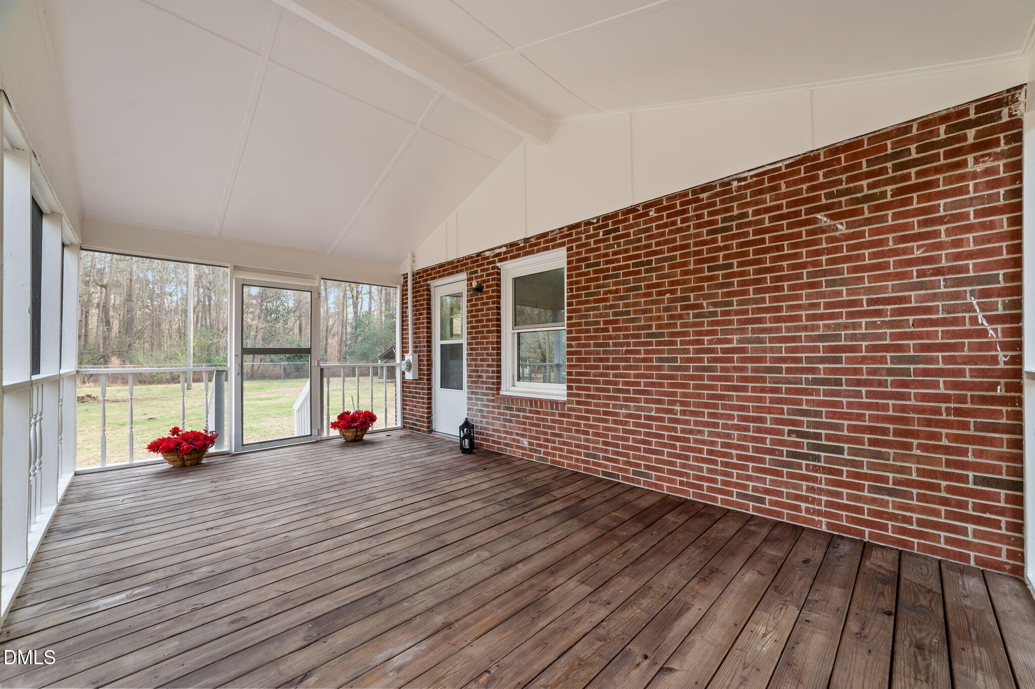 110 Moore Road Greenville, NC 27834 - Photo 5 of 27 38-web-or-mls-LHV_1414