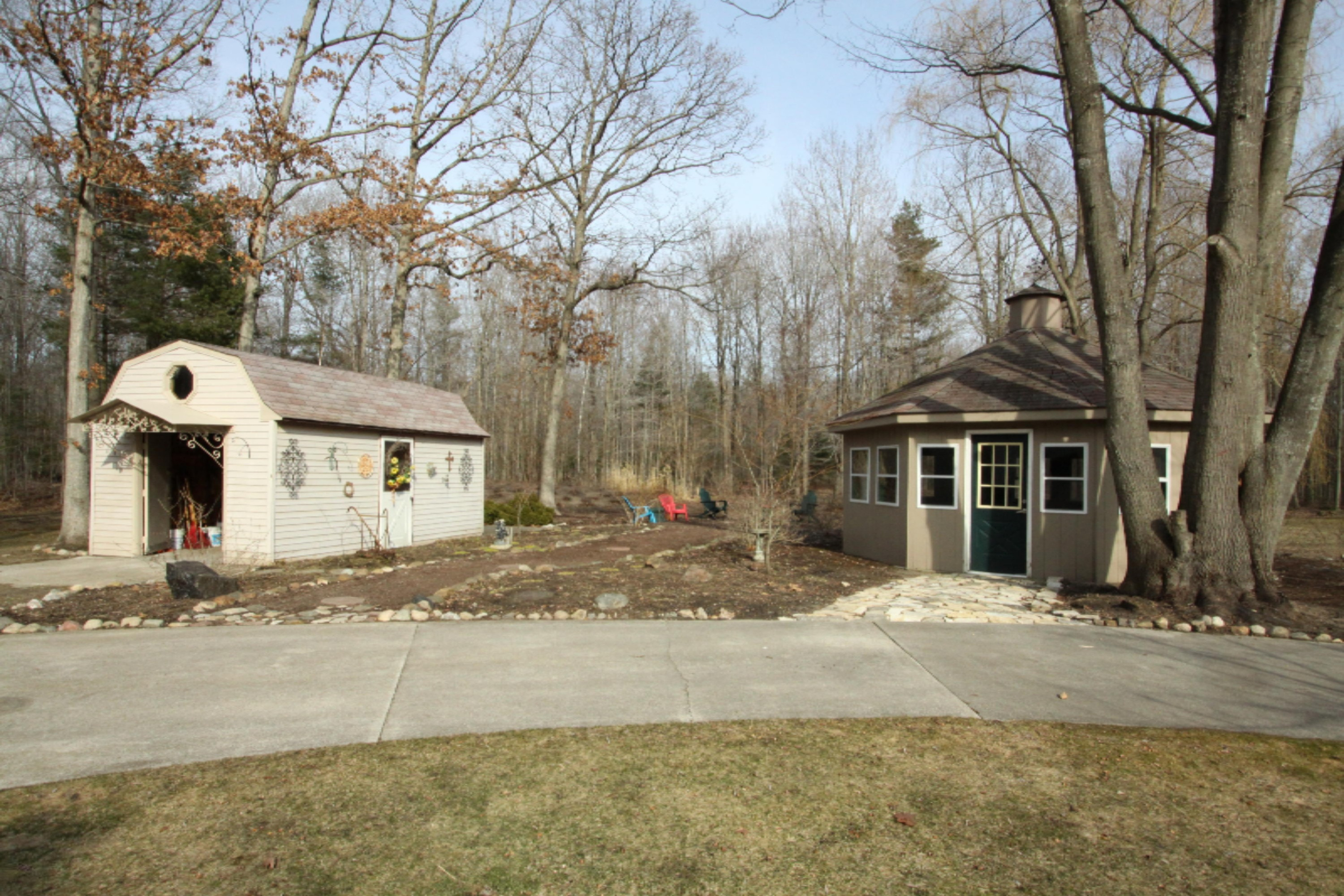 1764 North Peterson Road Muskegon, MI 49445 - Photo 3 of 20 IMG_0342.JPG