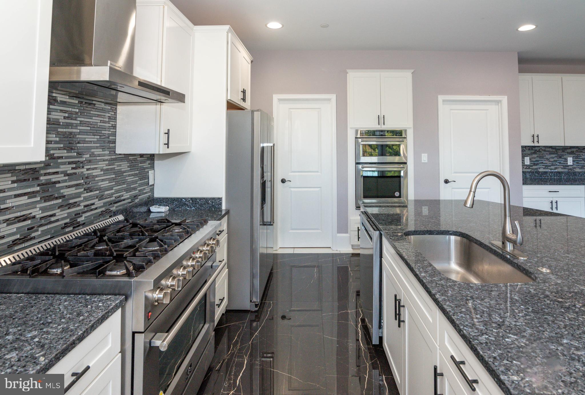 1809 Ednor Road Silver Spring, MD 20905 - Photo 25 of 96