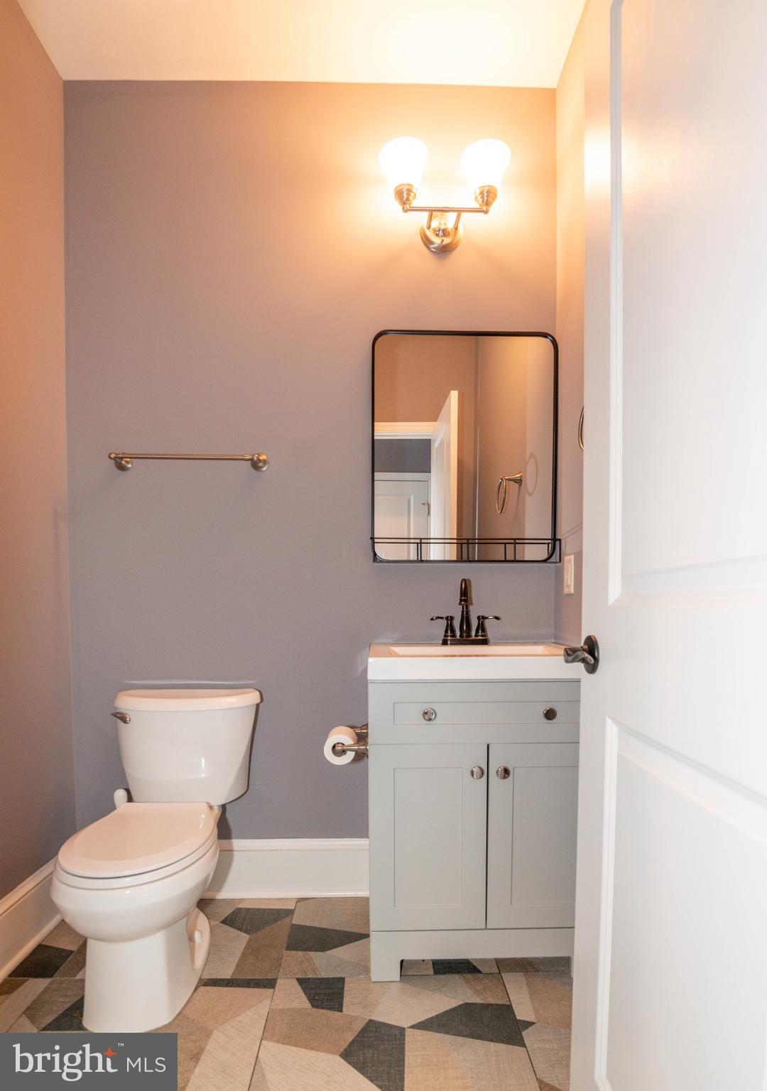 1809 Ednor Road Silver Spring, MD 20905 - Photo 31 of 96