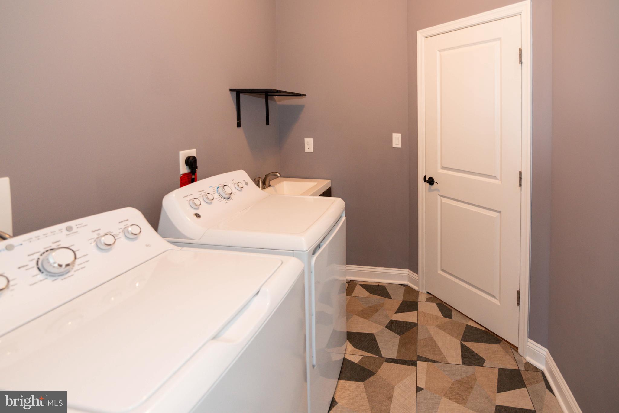 1809 Ednor Road Silver Spring, MD 20905 - Photo 60 of 96