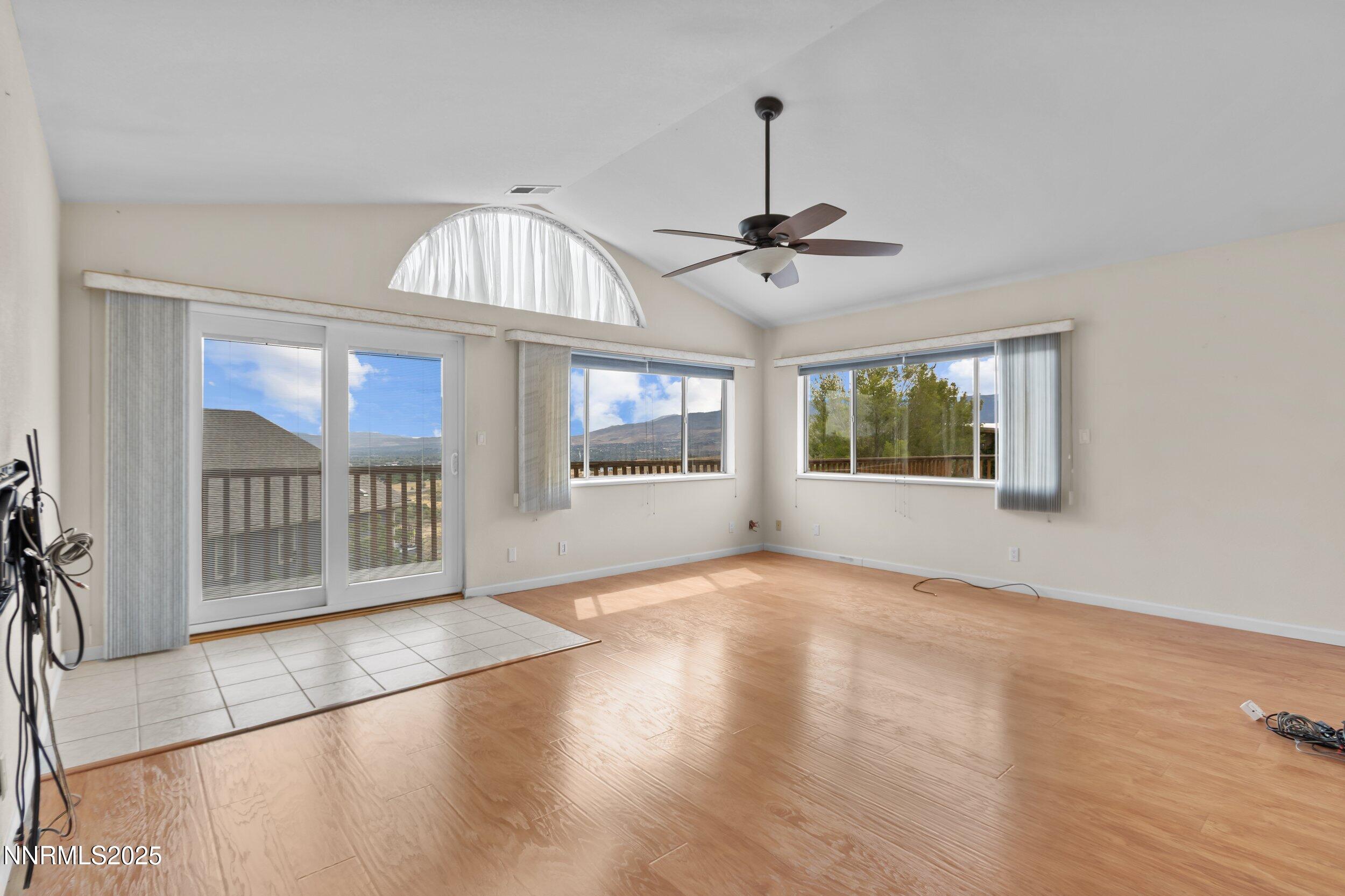785 Talus Way Reno, NV 89503 - Photo 8 of 24 IMG_9875