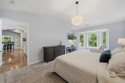 $329,900 | 370 East Veterans Way, Unit 5, Mukwonago, WI 53149