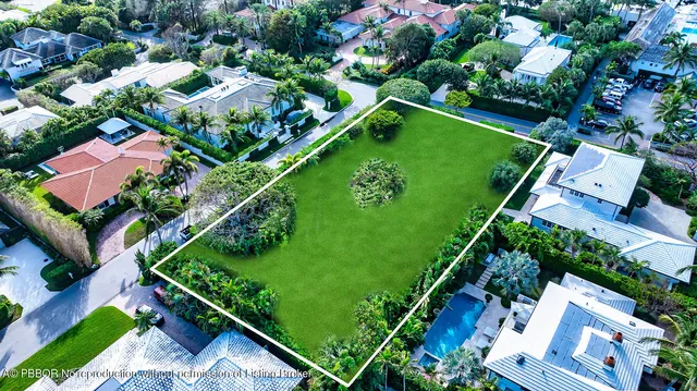 $16,100,000 | 1333 North Lake Way, Palm Beach, FL 33480